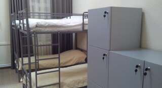 Гостиница Hostel 24х7 Вологда Кровать в общем 10-местном номере для мужчин и женщин-6